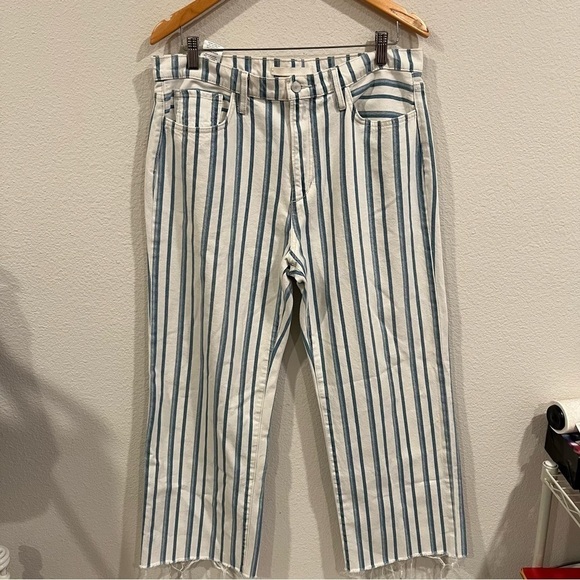Joe’s Jeans the Blake high rise wide leg crop jeans in white and blue stripe 32 - Picture 3 of 11